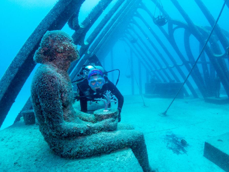 2020_GBR_CoralPlanting_MOUA_GemmaMolinaro