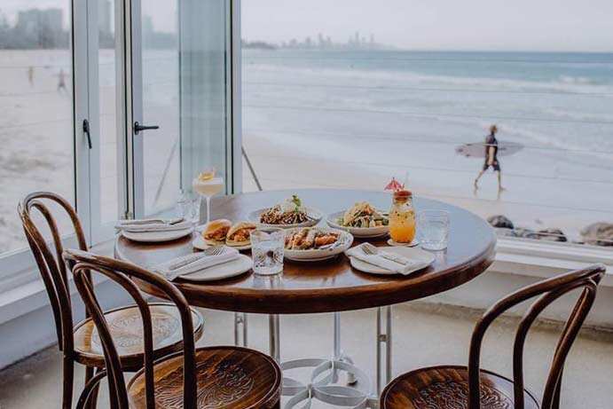 2020_GC_RickShoresBurleighHeads_RestaurantsAndCafes_@imrickshores.jpg