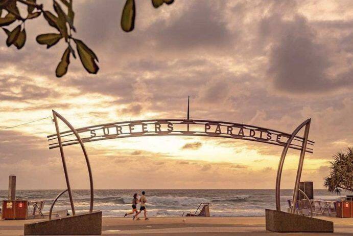 2020_GC_SurfersParadise_Beaches_@deanjohnson