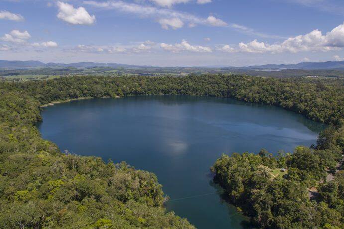 2020_TNQ_LakeEacham_NaturalLandscapes