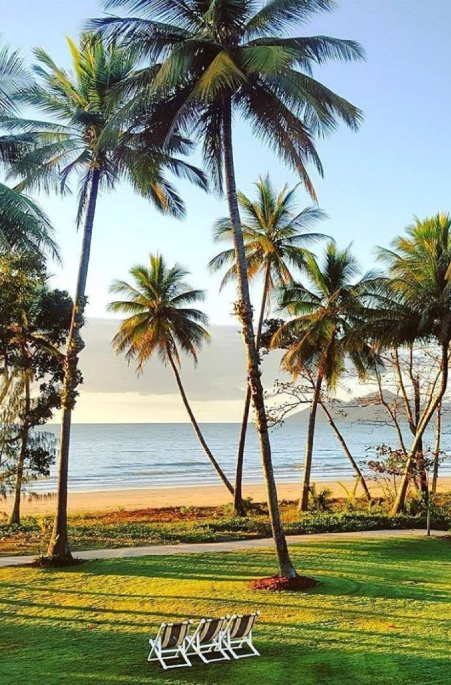 2020_TNQ_missionbeach_beaches_tropicalcoastqueensland-691x1048