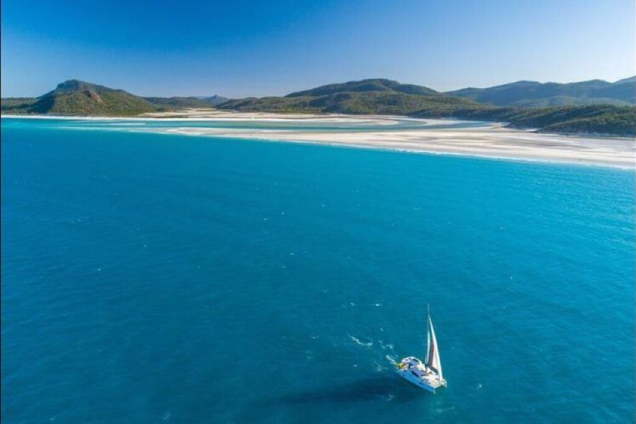 2020_WYS_SailingWhitsundays_Sailing_@sunsail_whitsundays