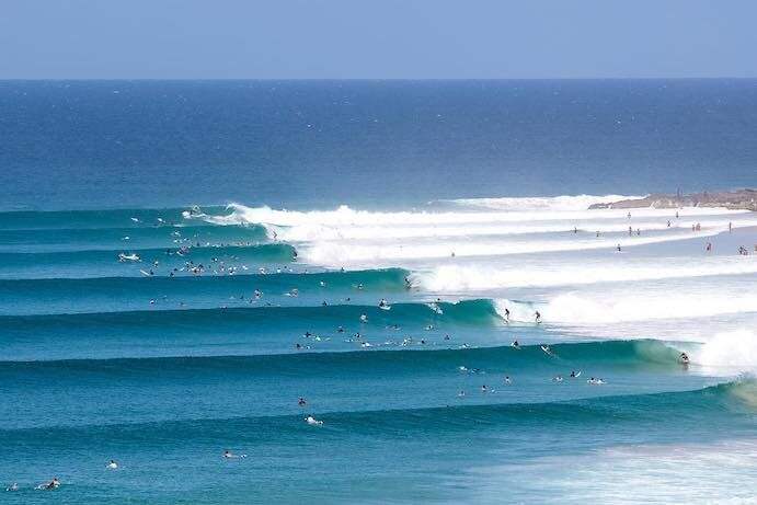 2018_GC_ShapperRocks_Surfing_@seanscottphotography